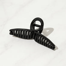 Plastic Hair Claw Clips Strong Clips (1 Pc / Mix Design & Color), Hair accessories