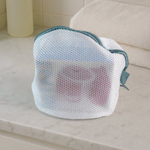 Premium Round Mesh Bra Wash Bag with Zipper for Washing Machine (1 Pc / Mix Size & Design)
