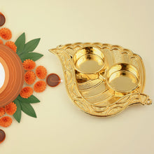 Leaf Shape Special Puja Thali (1 Pc / Mix Design)