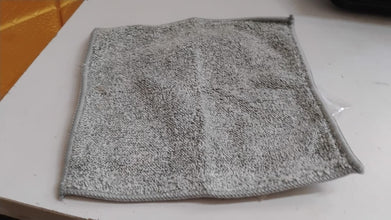 Microfiber Soft Hand Napkin (20x20 cm / 1 Pc)