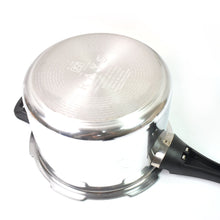 Aluminium Rays Aura Pressure Cookers With Outer Lid (5.5 Litres / 5-Year warranty, ISI Number :- 2347, BIS Number :- CM/L -7600164310